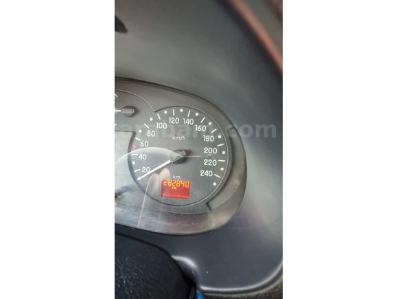 Sahibinden Renault Clio 1.6 RXT 2000 Model