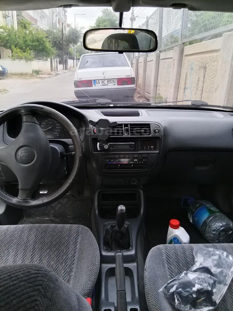 Sahibinden Honda Civic 1.4 S 2001 Model Manisa 360.000 km Gri (Gümüş) 5