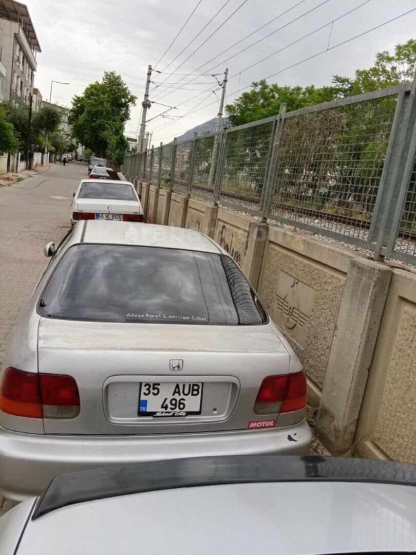 Sahibinden Honda Civic 1.4 S 2001 Model Manisa 360.000 km Gri (Gümüş) 2