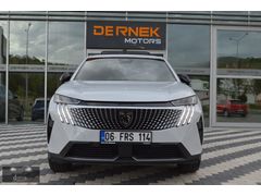 2025 BOYASIZ 3008 1.2 HYBRID ALLURE 47.800 KM CMTVN+KBLSZ+HAYALT