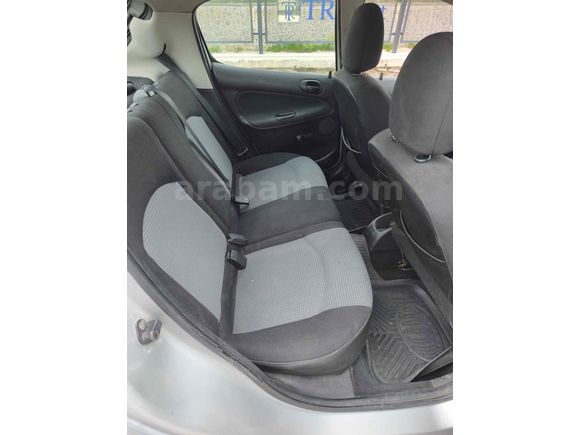 Sahibinden Peugeot 206 1.4 HDi x-line 2004 Model 