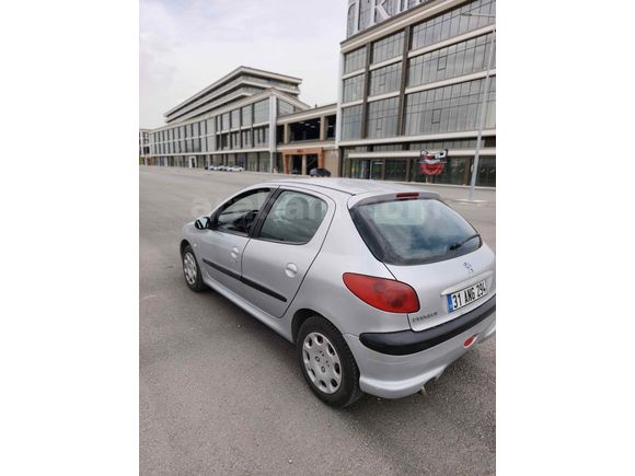 Sahibinden Peugeot 206 1.4 HDi x-line 2004 Model 
