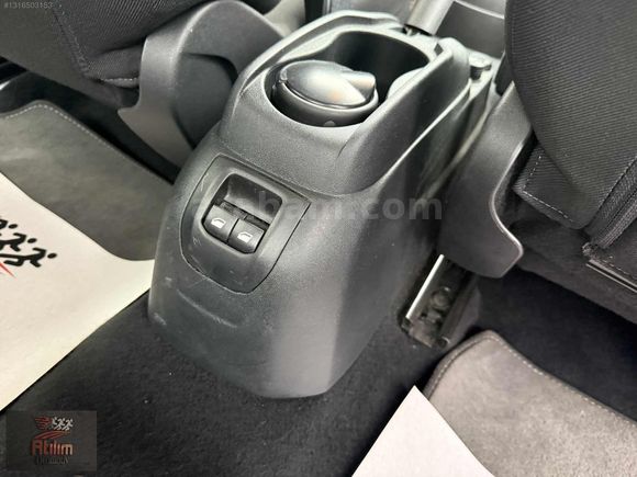 2022 51 bin km'de %20 KDV 1.5 BlueHDI Feel 100hp
