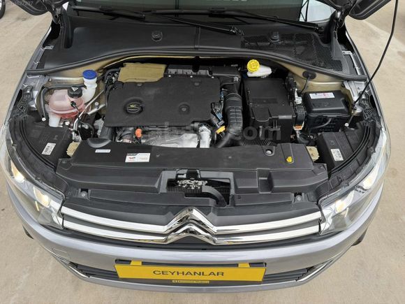 HATASIZ / BOYASIZ / 2023 MODEL / CİTROEN / 64.000 KM. DE