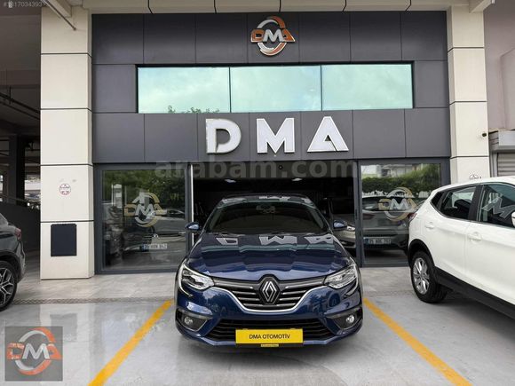 DMA OTOMOTİVDEN 50.000 KMDE ÖZEL RENK MEGANE İCON