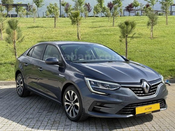 AYCAR 2024 MEGANE 1.3 TCE İCON OTOMATİK VİTES FULL