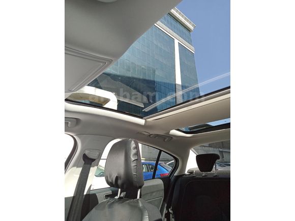 ACİL satılık sunrof ve kış paketli hasarsız servis bakımlı focus l