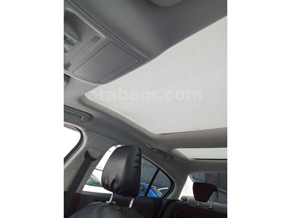 ACİL satılık sunrof ve kış paketli hasarsız servis bakımlı focus l