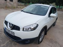 Motoru10000 km önce  yapıldı.