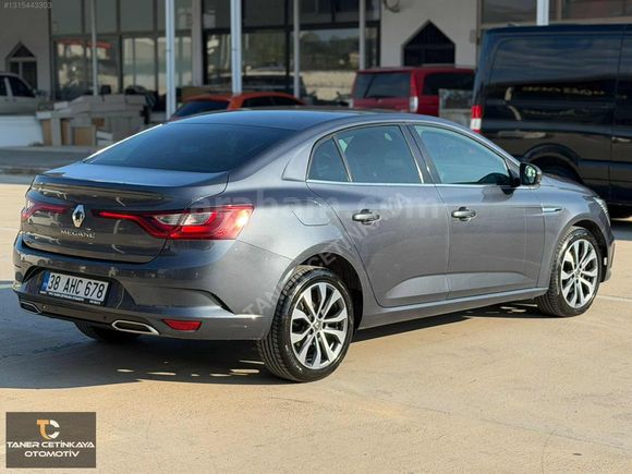 2022 MEGANE İCON HATASIZ 74.000 KM SERVİS BAKIMLI
