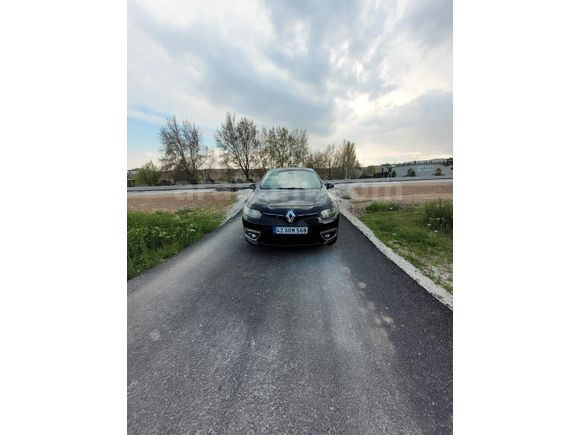 Sahibinden Renault Fluence 1.5 dCi Icon 2014 Model  232.000 km Siyah
