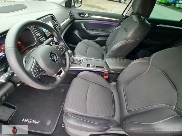 2025model+12binde+hata+boya+tramer yok+gsr2+1.3tce icon