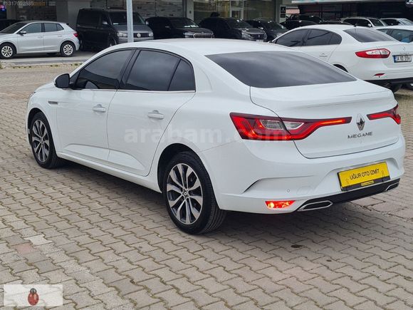 2025model+12binde+hata+boya+tramer yok+gsr2+1.3tce icon