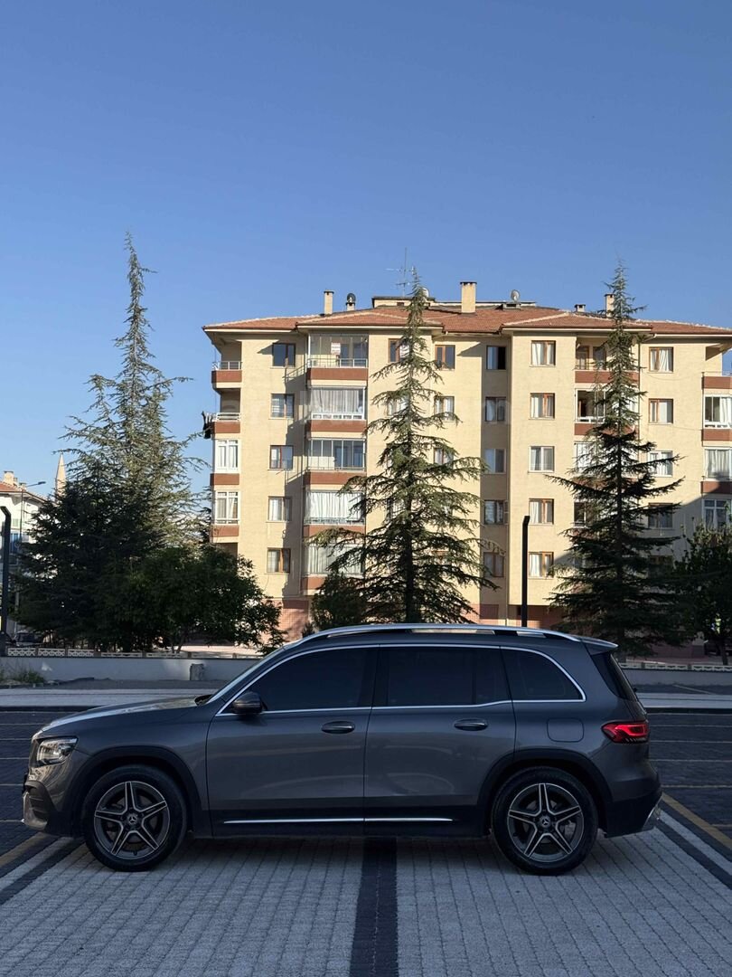 Mercedes - Benz GLB 200 AMG 4Matic HATASIZ FUL SERVİS BAKIMLI 7