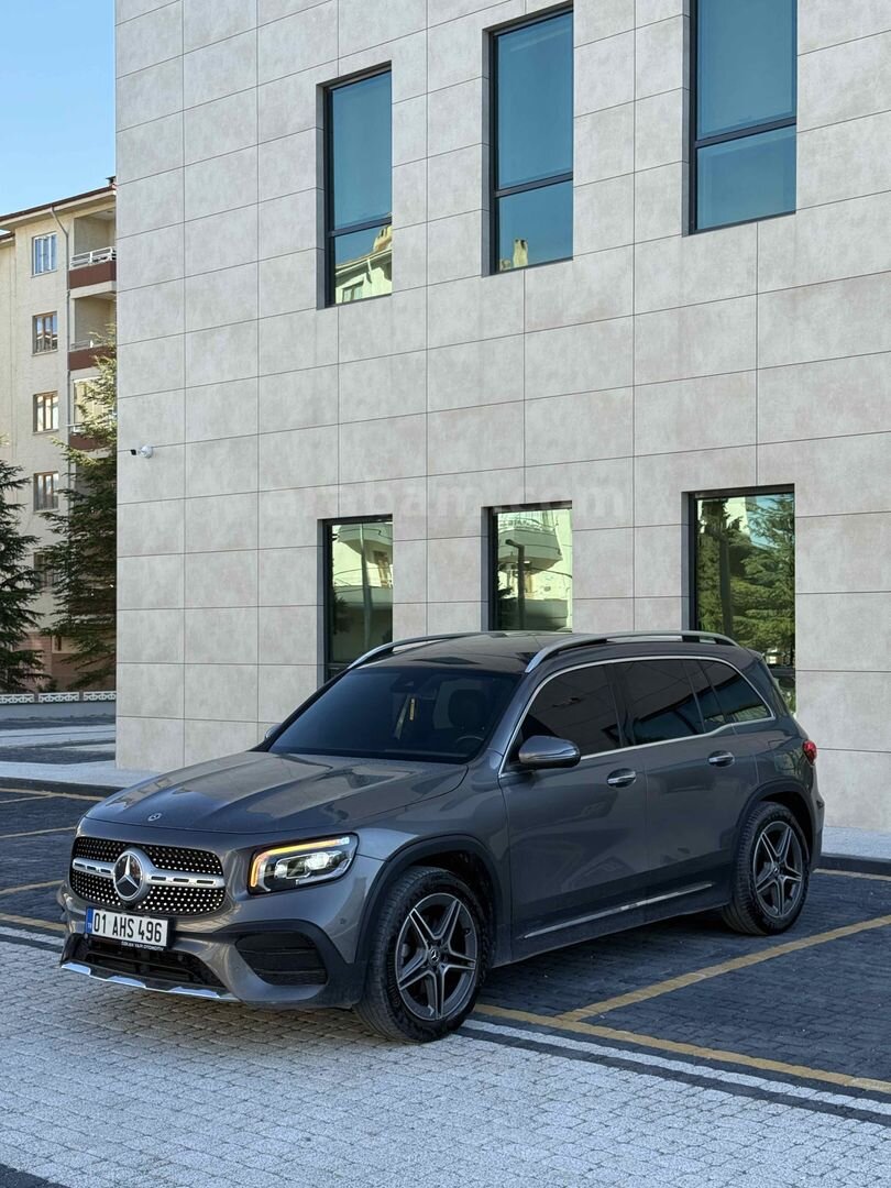 Mercedes - Benz GLB 200 AMG 4Matic HATASIZ FUL SERVİS BAKIMLI 2