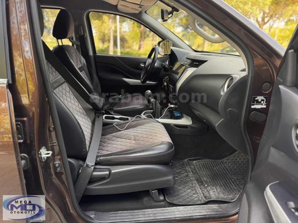 2018 NAVARA HATASIZ BOYASIZ 107 BİN KM