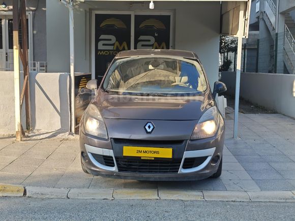 Galeriden Renault Scenic 1.5 dCi Expression 2011 Model Hatay