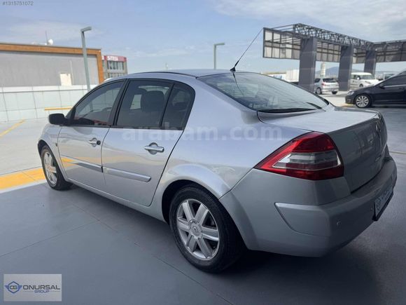 ONURSAL'DAN 2004 MEGANE 1.6 DYNAMİQUE, OTOMATİK, DÜŞÜK KM