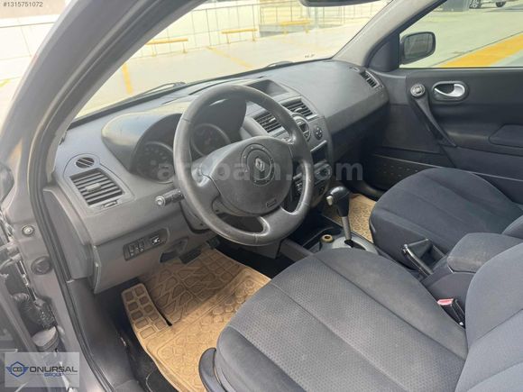 ONURSAL'DAN 2004 MEGANE 1.6 DYNAMİQUE, OTOMATİK, DÜŞÜK KM