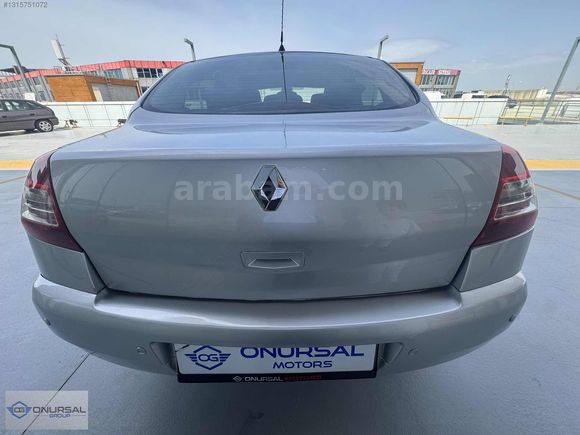 ONURSAL'DAN 2004 MEGANE 1.6 DYNAMİQUE, OTOMATİK, DÜŞÜK KM