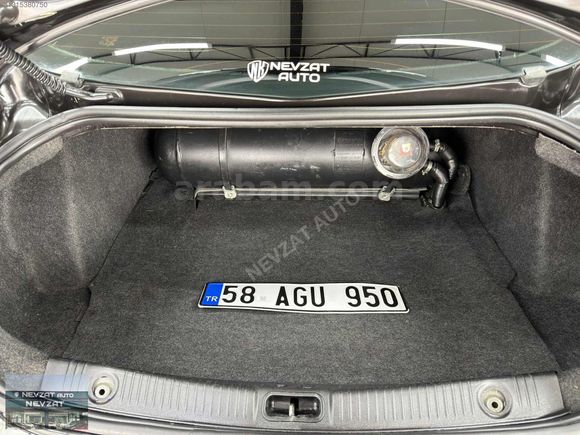 TAM OTOMATİK RENAULT MEGANE DYNAMİQUE 1.6 BENZİN+LPG
