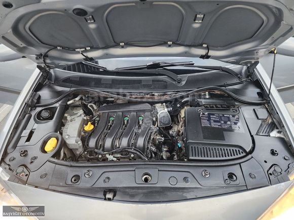 2004 MEGANE II 1.6 DYNAMIQUE DEĞİŞENSİZ TRAMERSIZ 250.000 KM'DE