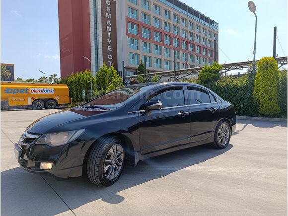 memurdan Honda Civic tek değişenli