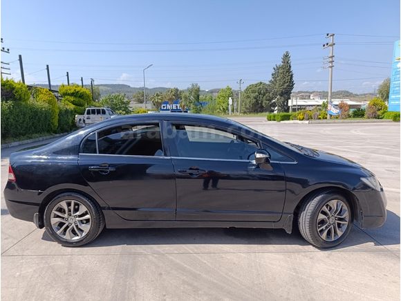 memurdan Honda Civic tek değişenli
