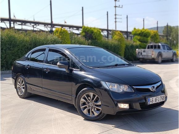 memurdan Honda Civic tek değişenli