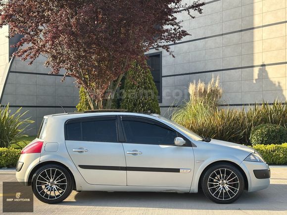 BEF MOTORS 2004 RENAULT MEGANE 1.6 DYNAMİQUE DEĞİŞENSİZ TAM DOLU