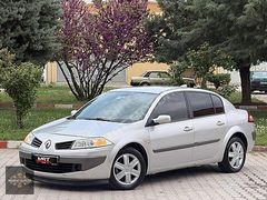 Renault Megane Sedan 1.6 Dynamique KUSURSUZ TRAMERSİZ 218 KM