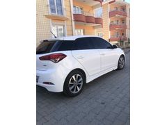Sahibinden Hyundai i20 1.4 CRDi Style 2015 Model 