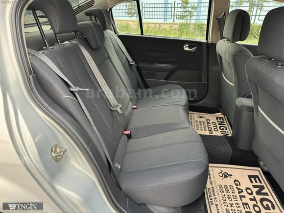 2004 MODEL RENAULT MEGANE 1.6 DYNAMİQE SADECE 145.000KMDE