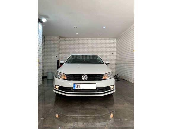 Aracın İlk Sahibinden Volkswagen Jetta 1.4 TSi Comfortline 2015 Model 