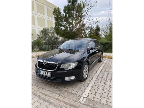 Sahibinden Skoda SuperB 1.4 TSI Comfort 2009 Model  281.000 km Siyah