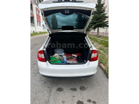 Sahibinden Skoda Rapid 1.4 TDI GreenTec Style 2017 Model