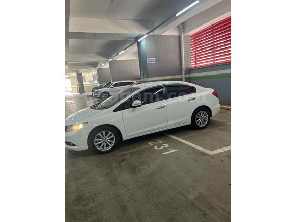 Sahibinden Honda Civic 1.6i VTEC Elegance 2013 Model 