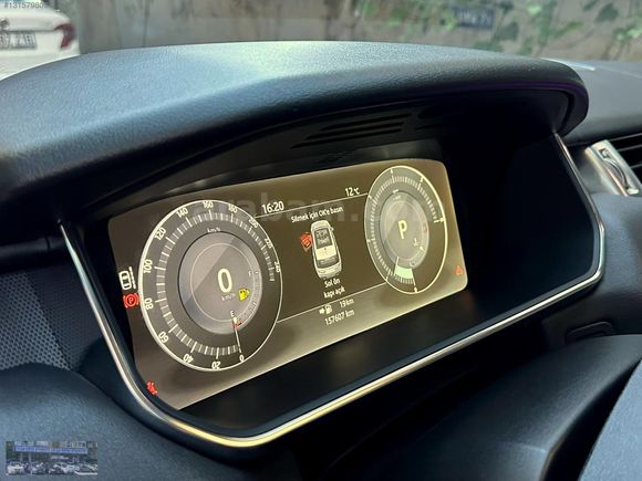 ORASDAN 2017 MODEL RANGE ROVER SPORT 2.0 SD4 SE FACE LİFE BAYİİ