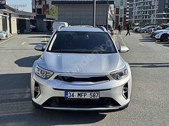 ALİHAN CAR'DAN KİA STONİCK OTOMATİK DEĞİŞENSİZ GRİ RENK