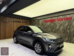 CEMRE OTO 'dan BOYASIZ 2023 KİA STONİC 1.4 MPI BUSİNESS+SUNROOF