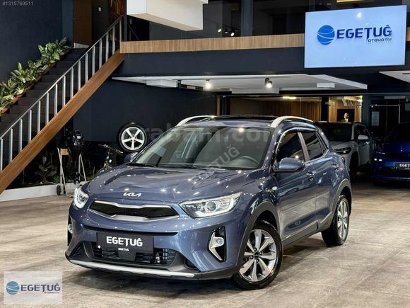 EGETUĞ 2025 Kia Stonic Sunroof Geri Görüş Park Sensörü 19.900 Km