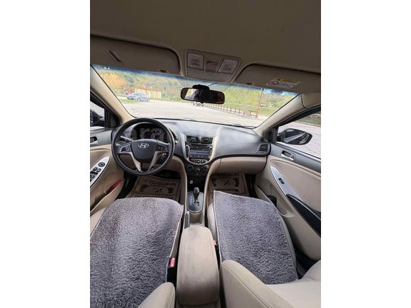 Sahibinden Hyundai Accent Blue 1.4 D-CVVT Mode Plus 2015 Model 