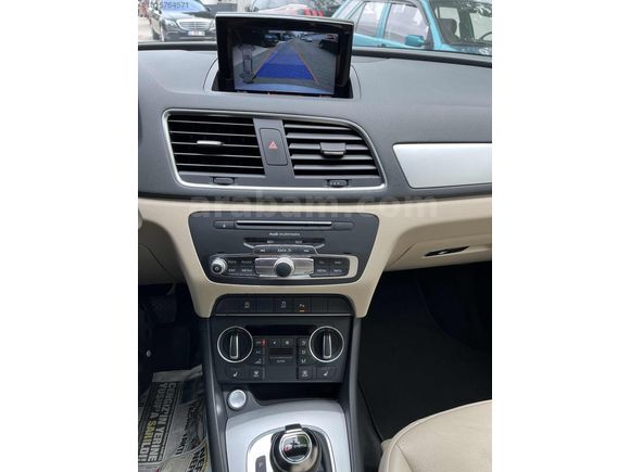 CAM TAVAN 2018 model AUDİ Q3 1.4 TFSİ KREM DÖŞEME