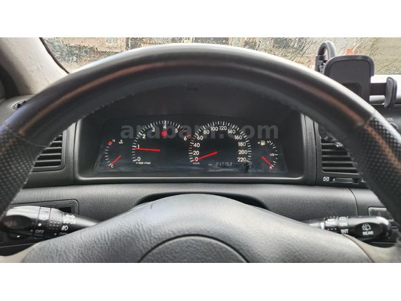 Öğretmenden Tertemiz Corolla Düşük Km