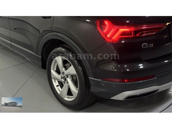 2025 Q3 35 TFSI Advanced / 6.046 KM