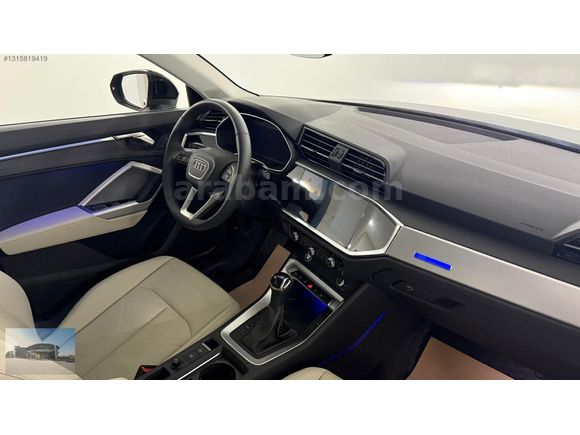 2025 Q3 35 TFSI Advanced / 6.046 KM