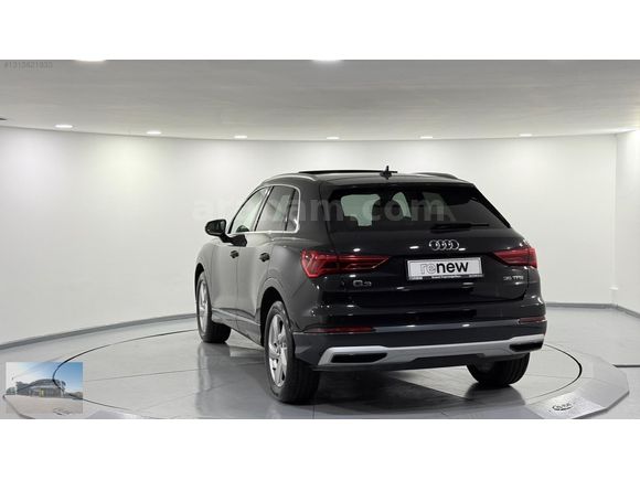 2025 Q3 35 TFSI Advanced / 8.723 KM