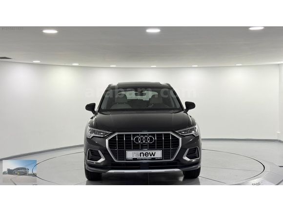 2025 Q3 35 TFSI Advanced / 8.723 KM
