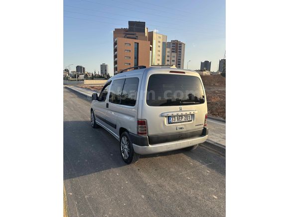 Sahibinden Peugeot Partner 2.0 HDI 2007 Model 