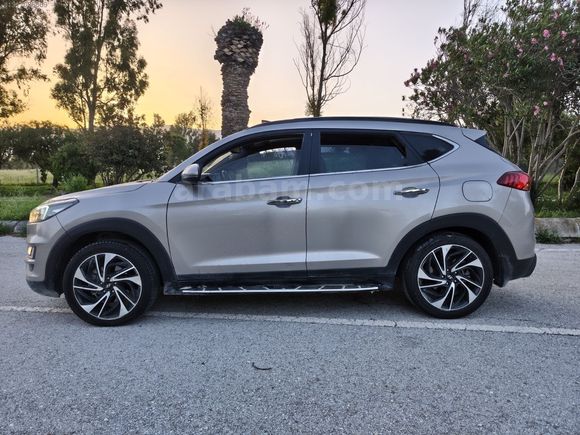 HYUNDAİ TUCSON CRDİ ELİTE